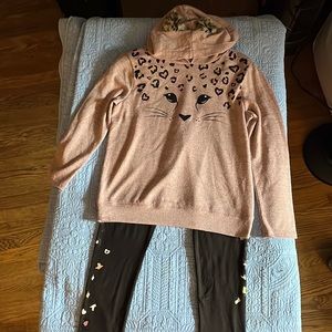 Girls 2pc set: Hooded Sweater w/ Matching Leggings